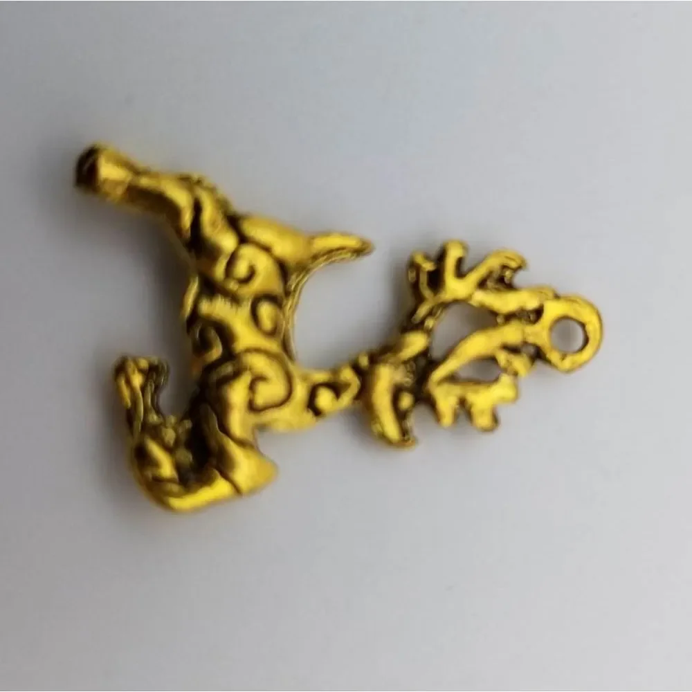 ‎Jumping reindeer charm pendant